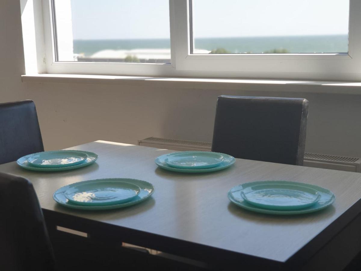 Apart Miren Summerland Appartement Mamaia Buitenkant foto