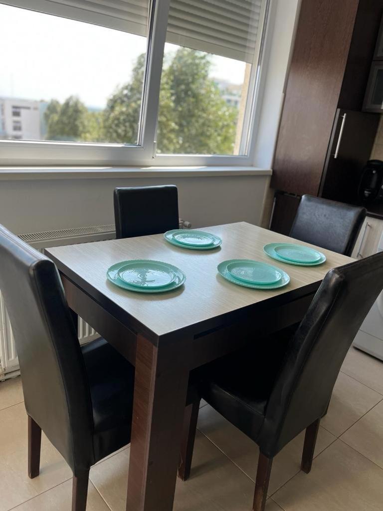 Apart Miren Summerland Appartement Mamaia Buitenkant foto
