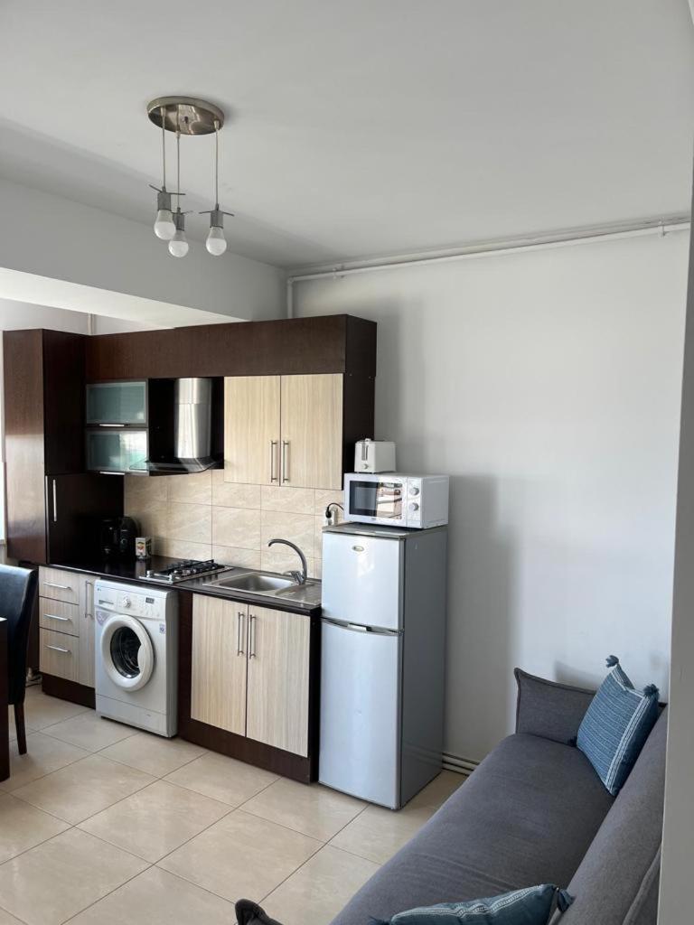 Apart Miren Summerland Appartement Mamaia Buitenkant foto