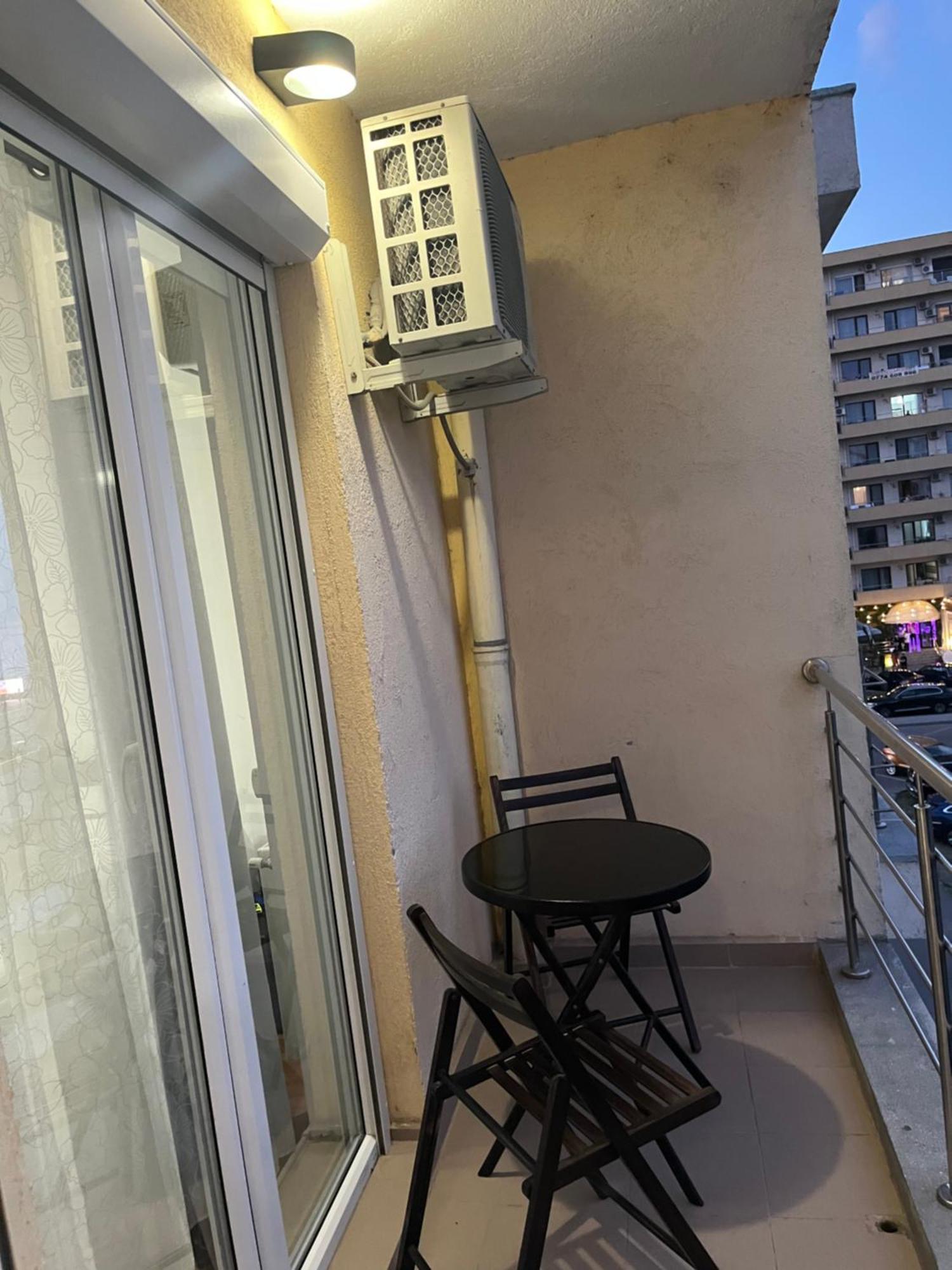 Apart Miren Summerland Appartement Mamaia Buitenkant foto
